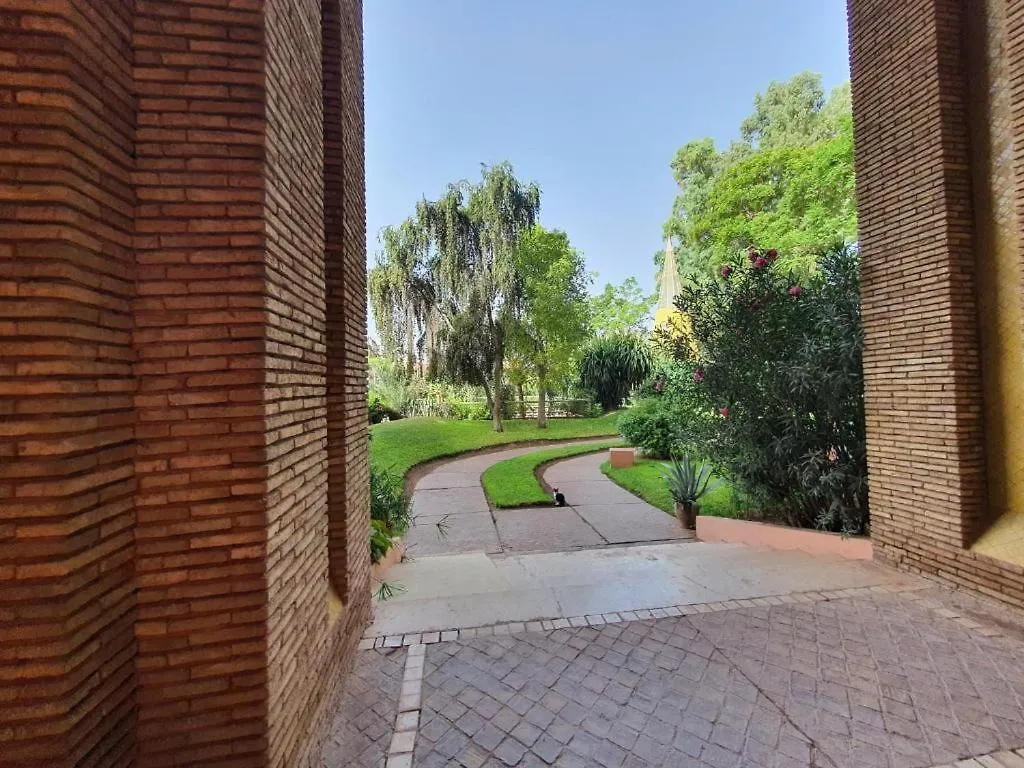 Apartment With Pool And Garden Marrakesh Marocco